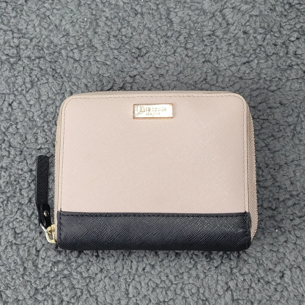 Kate Spade New York Wallet Pink‎ Leather Laurel Way Darci Clutch Zip Around NY